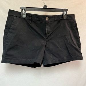 EUC Old Navy black shorts, size 10